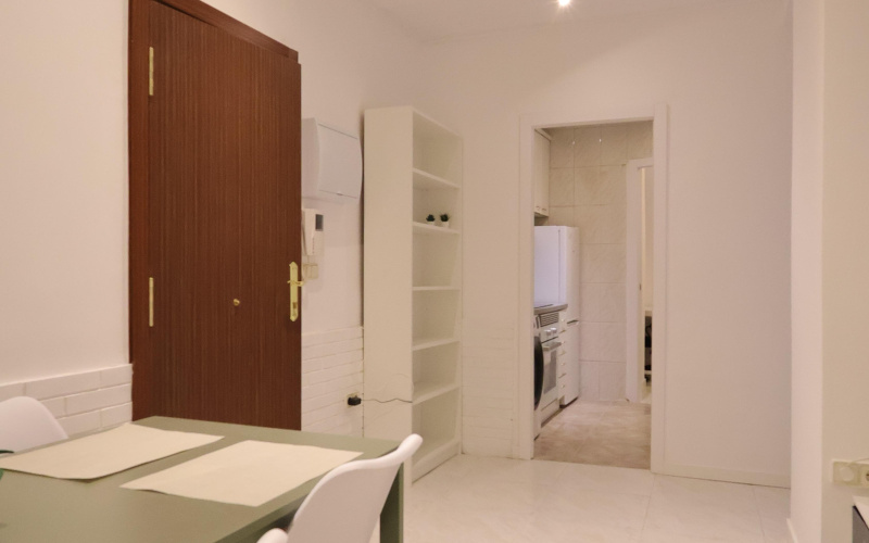 Calle Calle General Lacy, floor, Arganzuela, 2 Bedrooms Bedrooms, 0 ,1 BathroomBathrooms,Apartment,Medium Term Let,Calle General Lacy,480